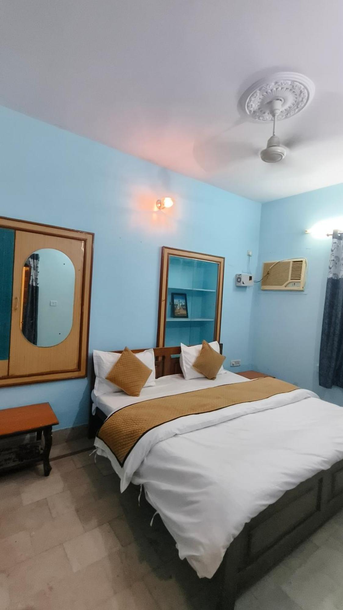 Hotel Navodaya Джайсалмер Екстериор снимка